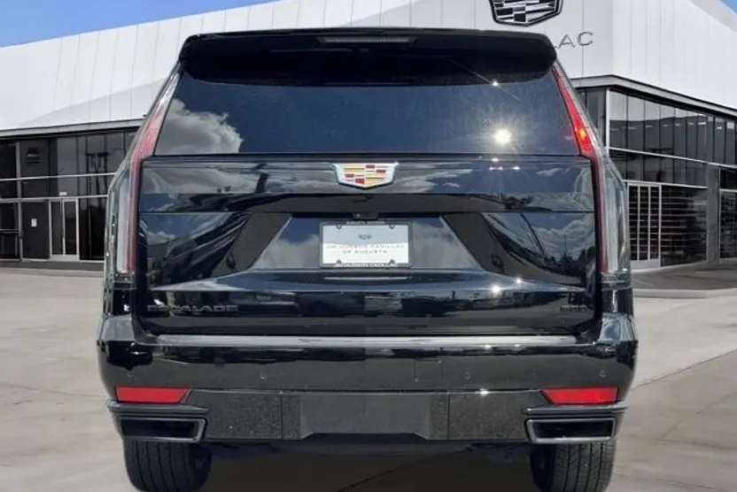 2024 Cadillac Escalade Sport photo 1