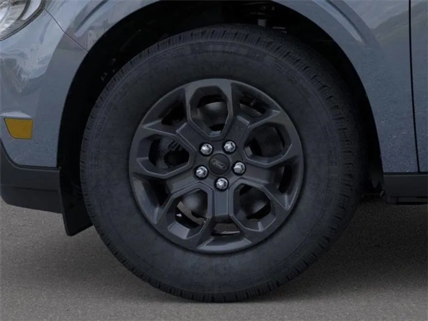 2025 Ford Maverick XLT photo 1