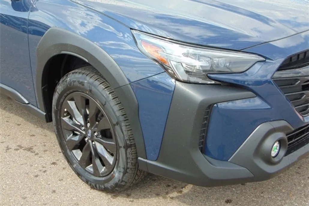 2025 Subaru Outback Onyx Edition photo 1