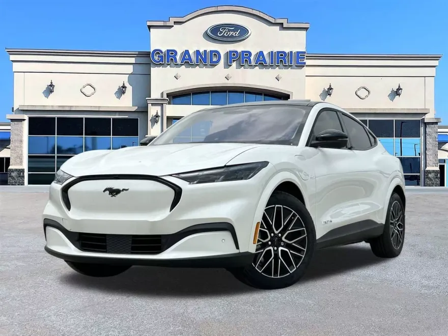 2025 Ford Mustang Mach-E Premium photo 1