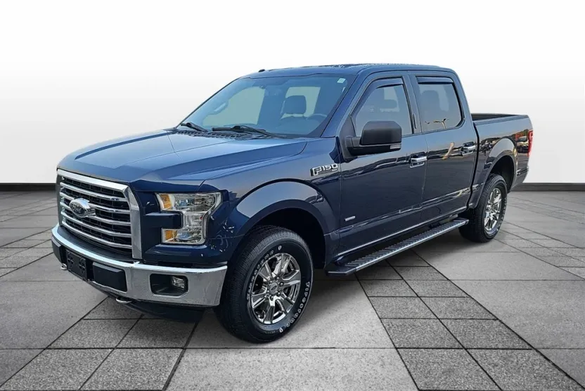 2015 Ford F-150 XLT photo 1