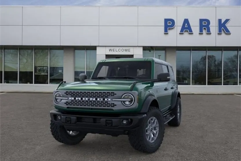 2025 Ford Bronco Badlands photo 1