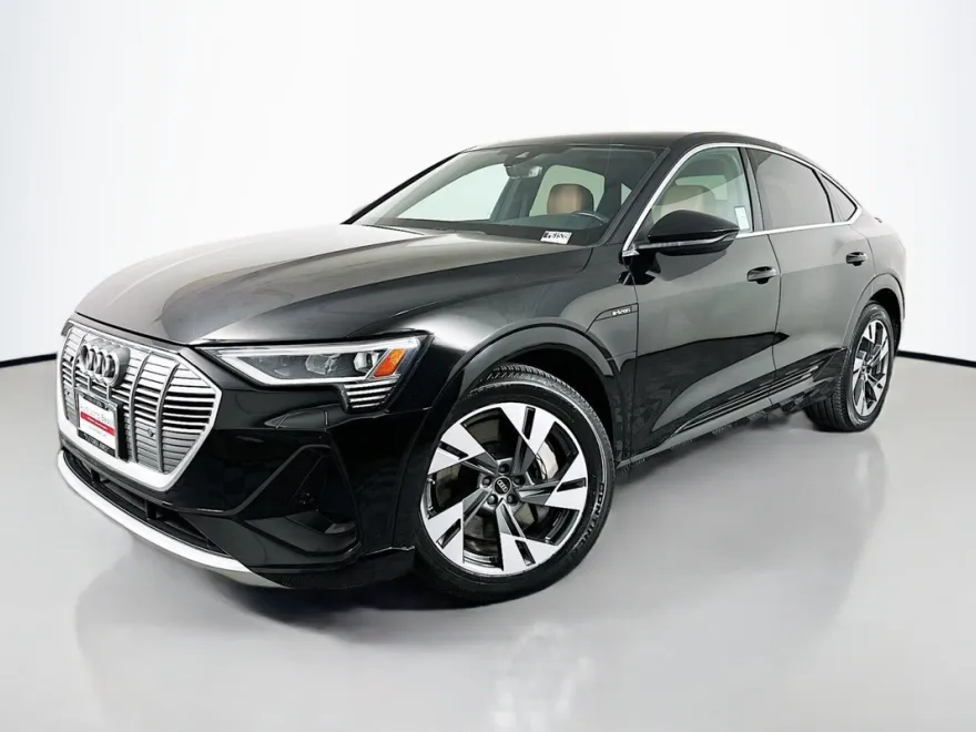2022 Audi e-tron Sportback S line Premium photo 1