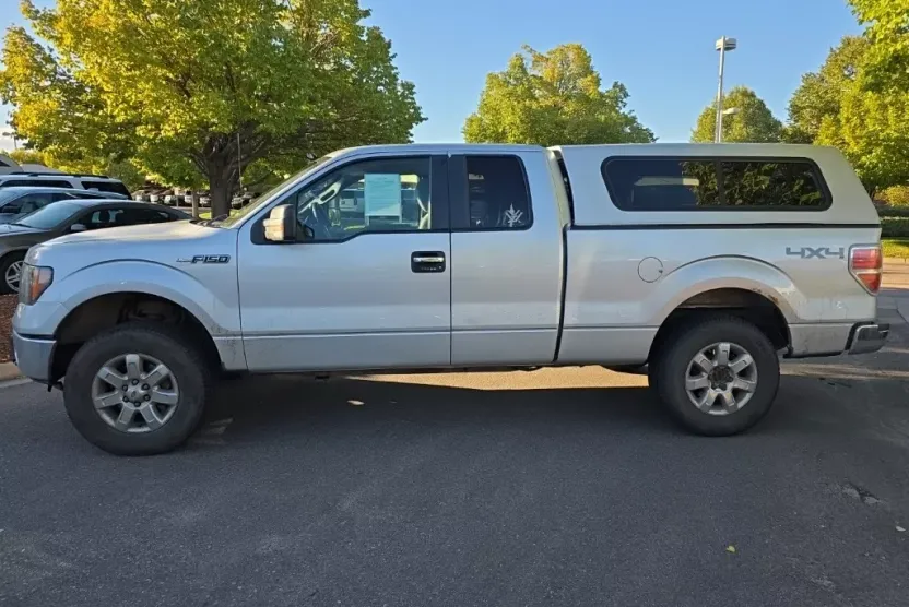 2013 Ford F-150 XLT photo 1