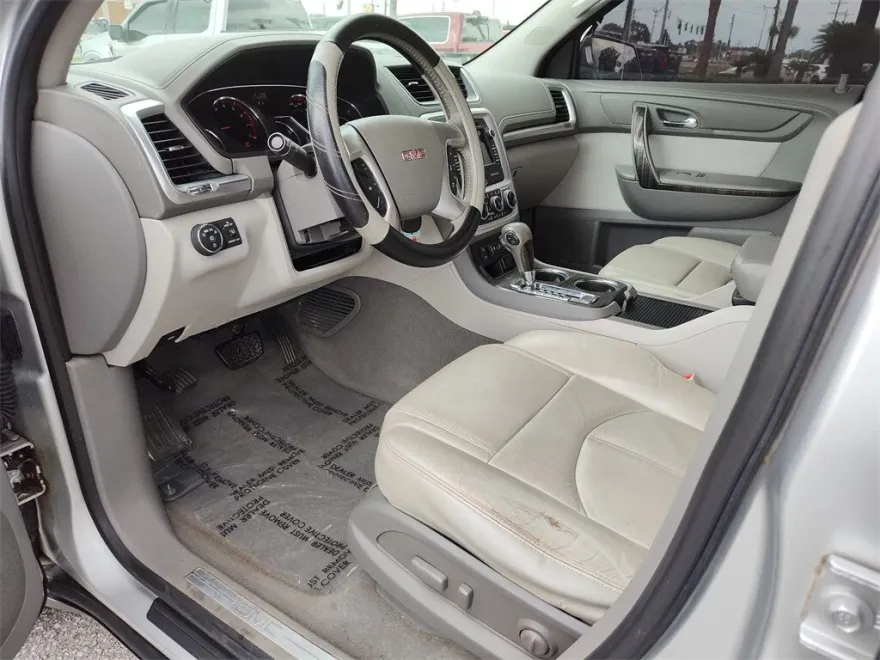 2015 Gmc Acadia SLT photo 1