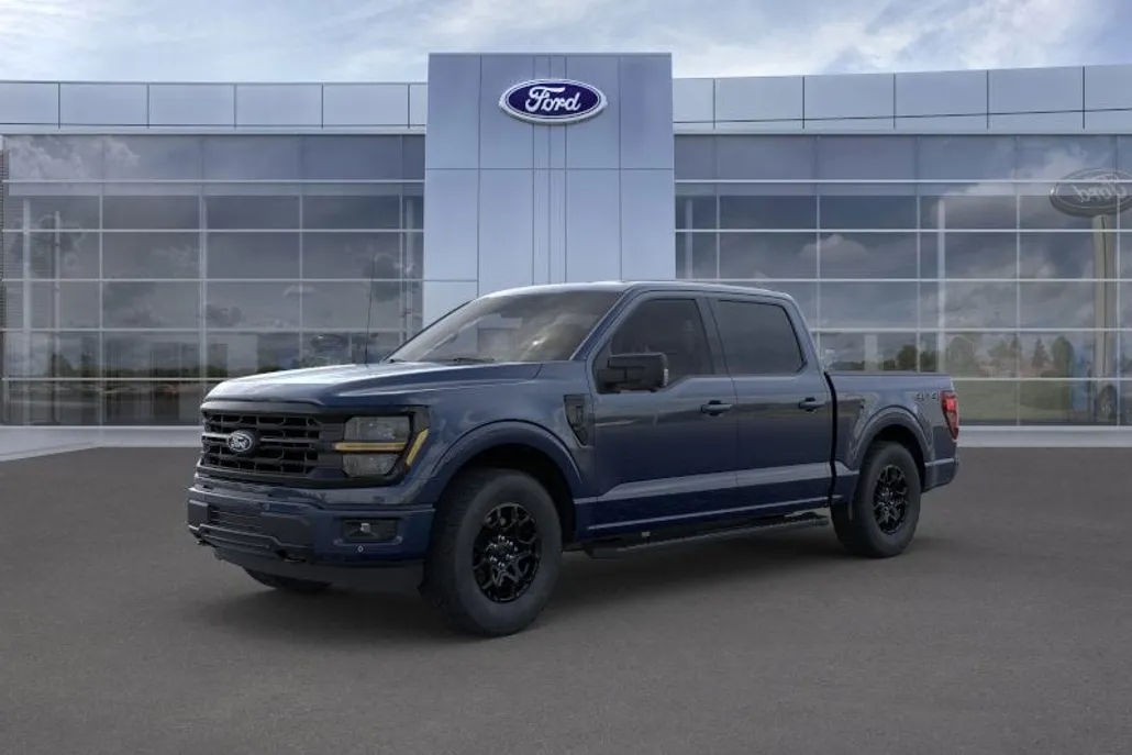 2025 Ford F-150 XLT photo 1