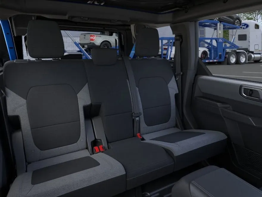 2025 Ford Bronco Big Bend photo 1