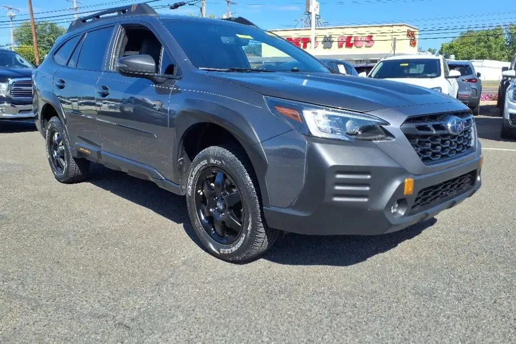 2022 Subaru Outback Wilderness photo 1