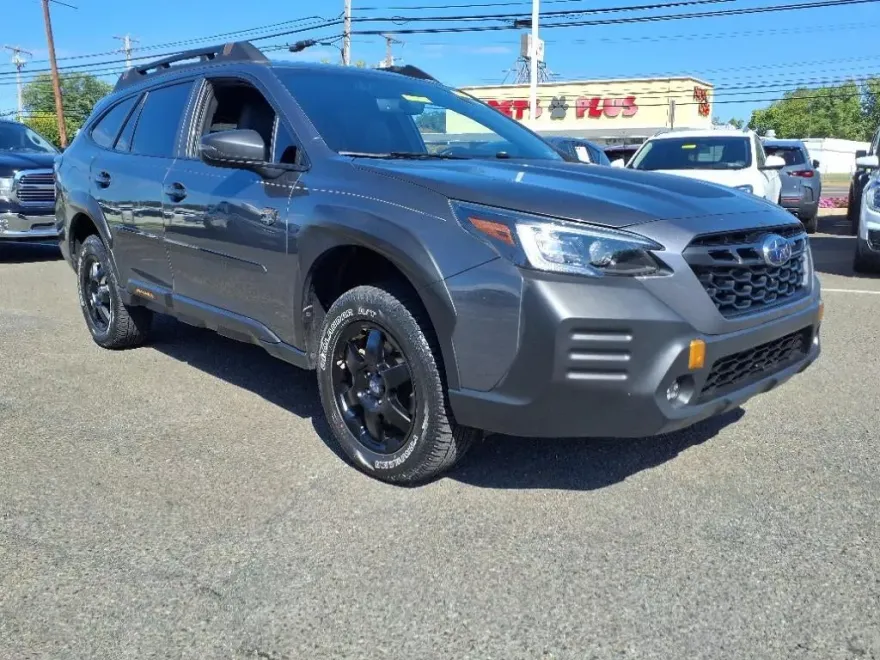 2022 Subaru Outback Wilderness photo 1