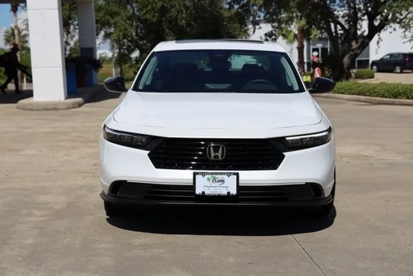 2025 Honda Accord SE photo 1