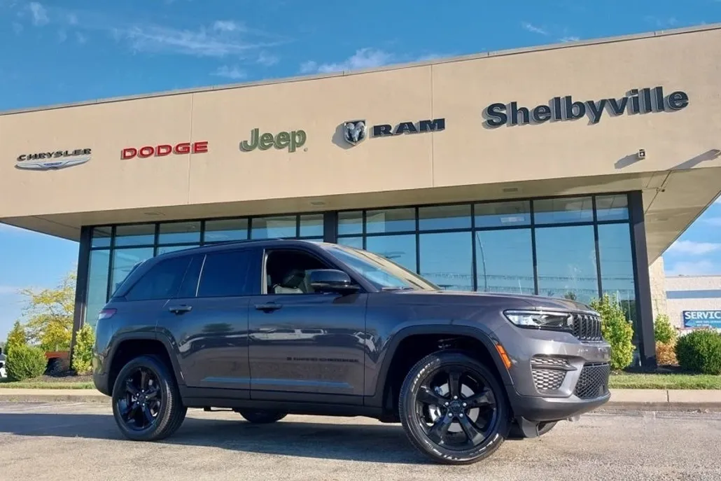 2025 Jeep Grand Cherokee Altitude X photo 1