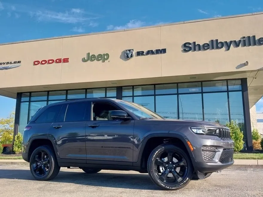 2025 Jeep Grand Cherokee Altitude X photo 1