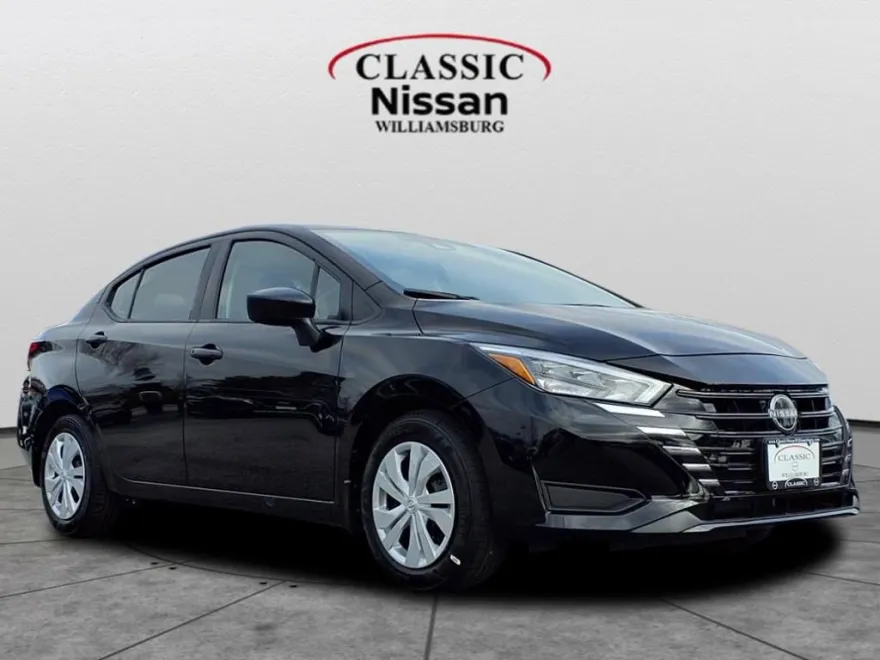 2025 Nissan Versa S photo 1