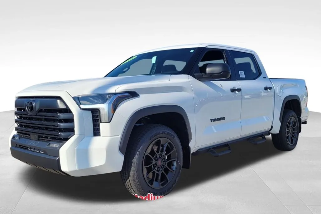 2025 Toyota Tundra SR5 photo 1