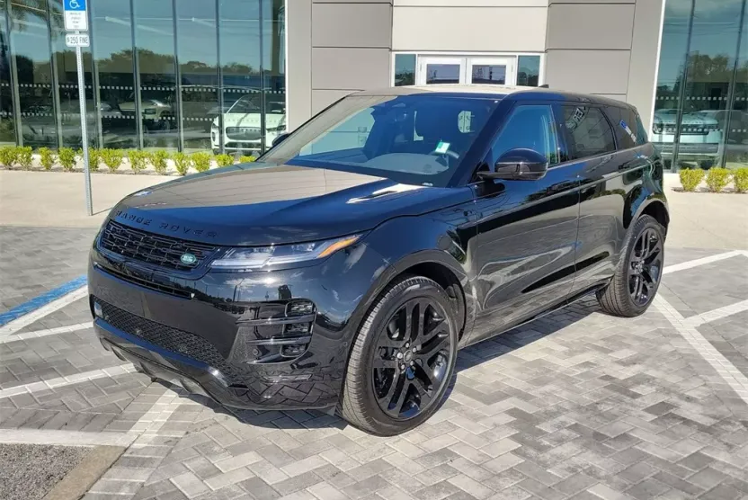 2026 Land Rover Range Rover Evoque Dynamic SE photo 1