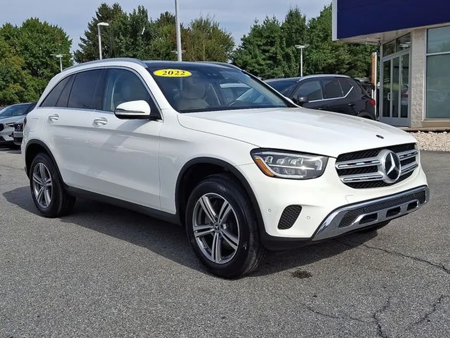 2022 Mercedes Benz GLC 300 4MATIC photo 1