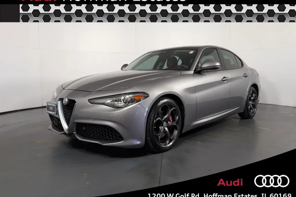 2018 Alfa Romeo Giulia Ti Sport photo 1