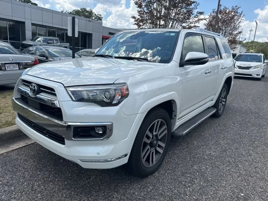 2023 Toyota 4Runner Limited photo 1