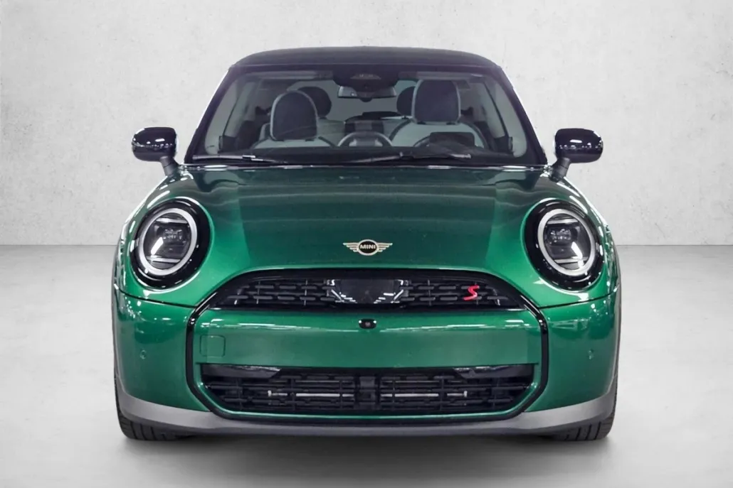 2025 Mini Cooper 2 Door Hardtop S Iconic photo 1