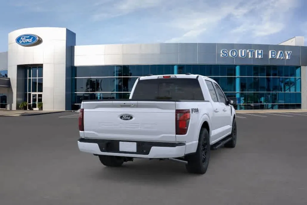 2025 Ford F-150 XLT photo 1