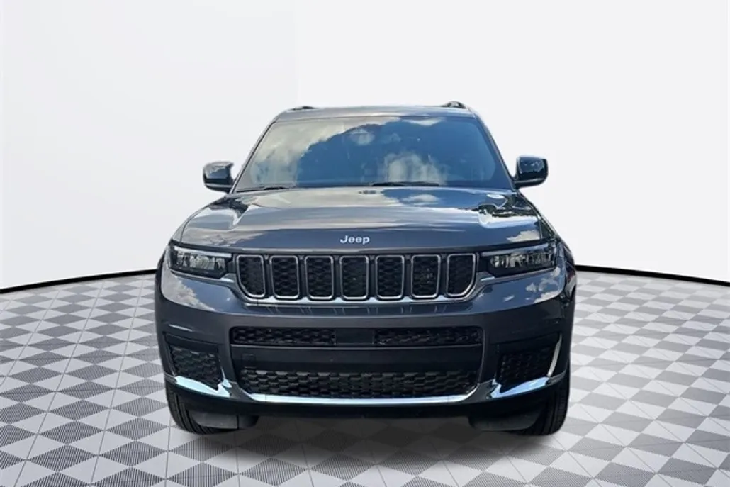 2024 Jeep Grand Cherokee Laredo X photo 1