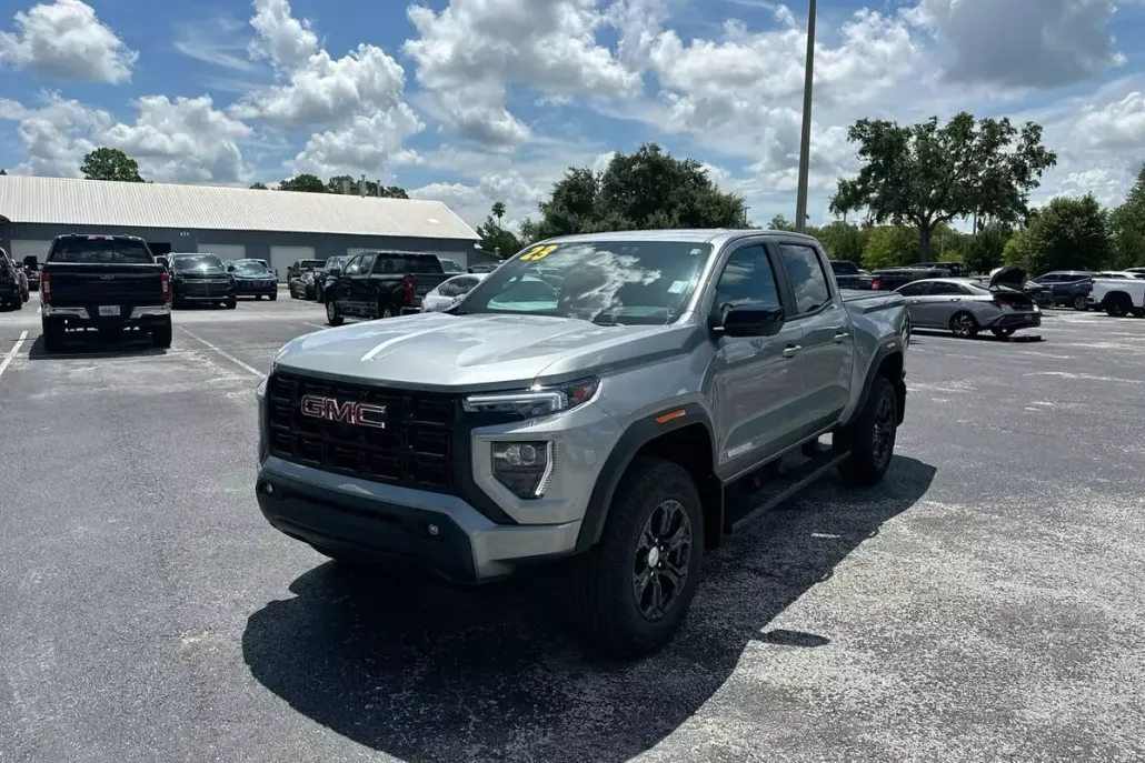 2023 Gmc Canyon Elevation photo 1