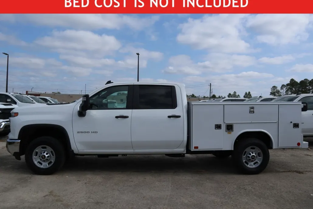 2024 Chevrolet Silverado 2500HD photo 1