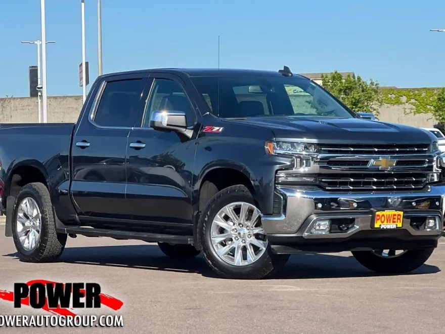 2022 Chevrolet Silverado 1500 LTZ photo 1