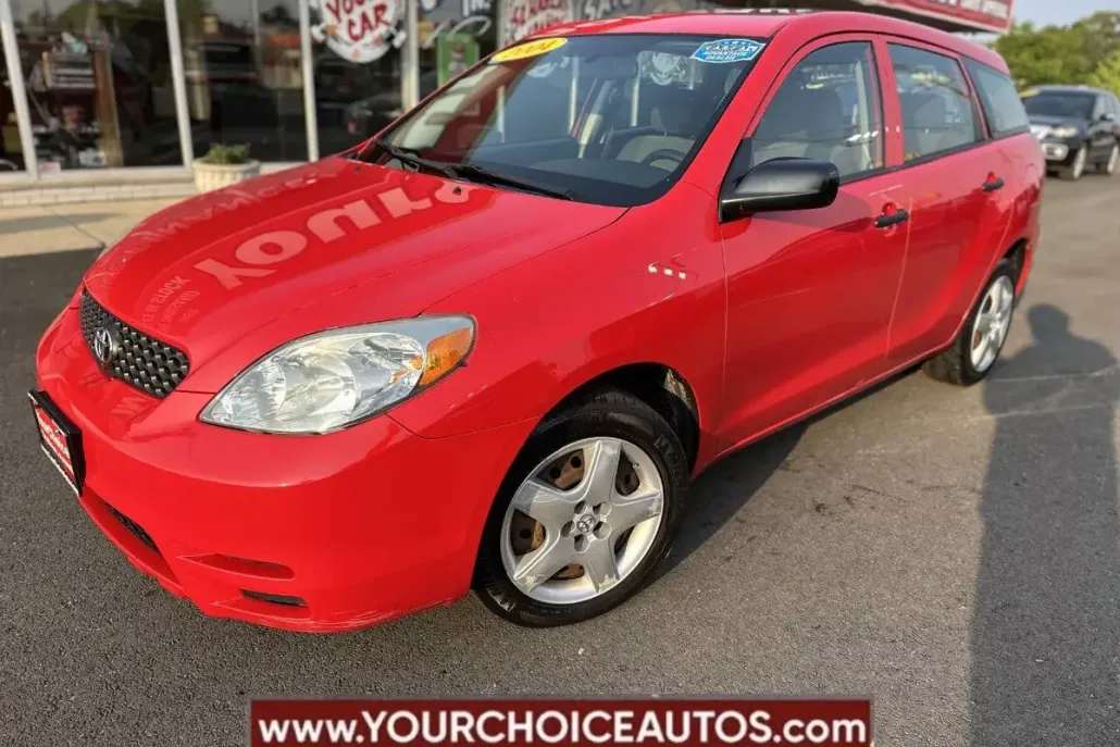 2004 Toyota Corolla Matrix L photo 1