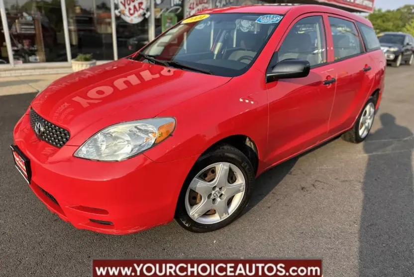 2004 Toyota Corolla Matrix L photo 1