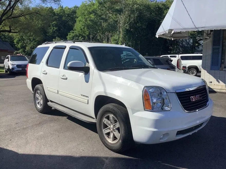 2014 Gmc Yukon SLT photo 1