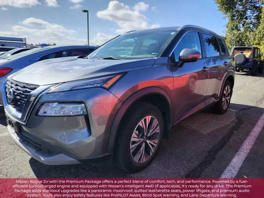 2022 Nissan Rogue SV photo 1