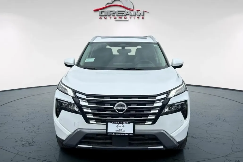 2025 Nissan Rogue SL photo 1