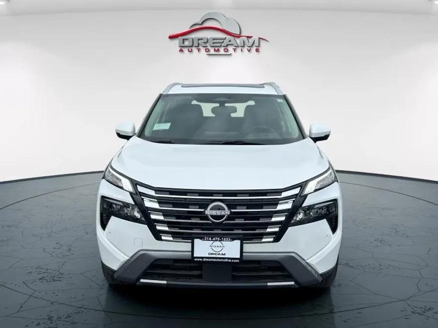 2025 Nissan Rogue SL photo 1