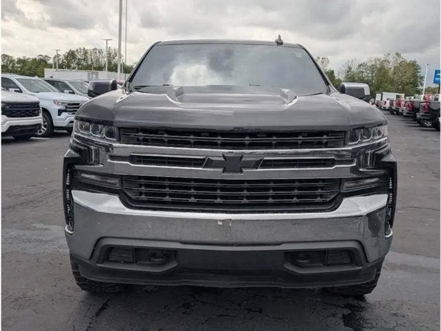 2020 Chevrolet Silverado 1500 LT photo 1