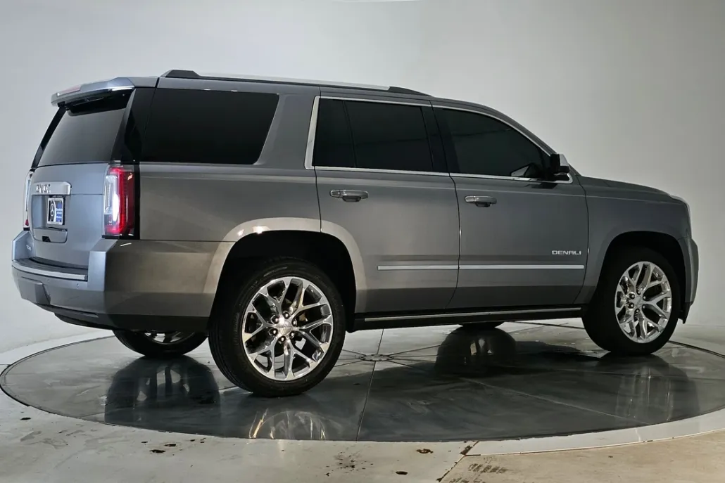 2019 Gmc Yukon Denali photo 1