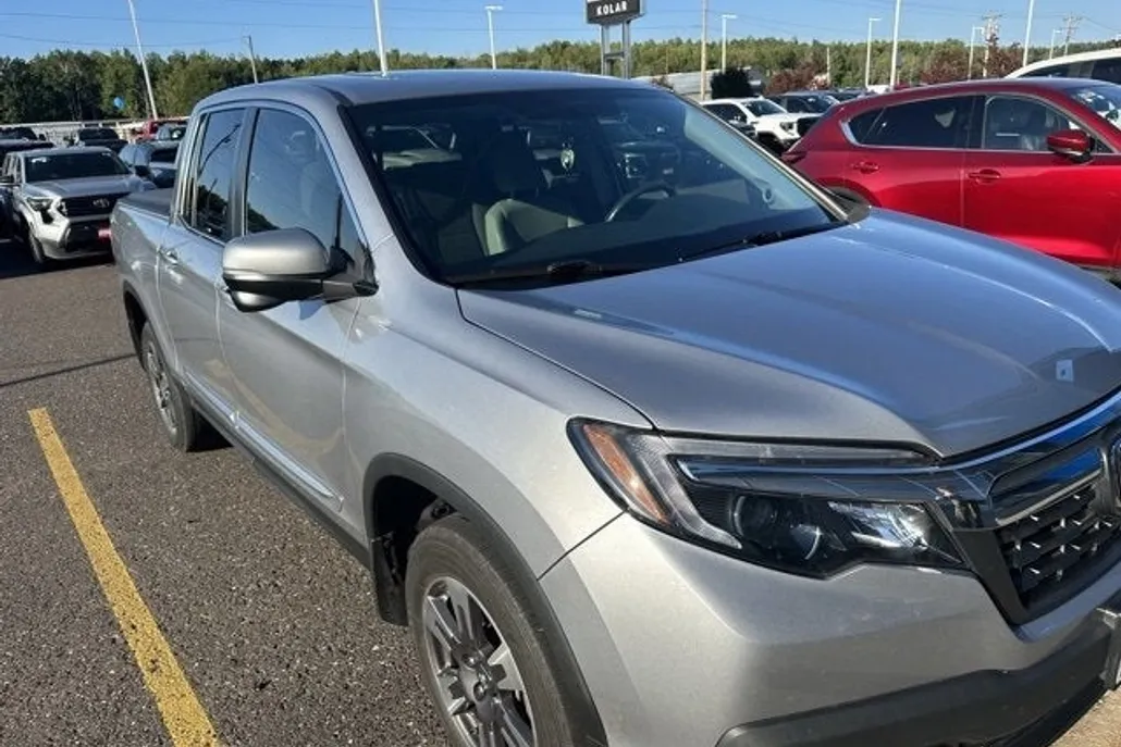 2019 Honda Ridgeline RTL-T photo 1
