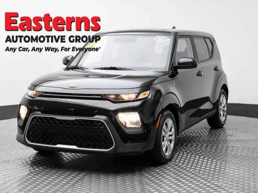 2021 Kia Soul LX photo 1