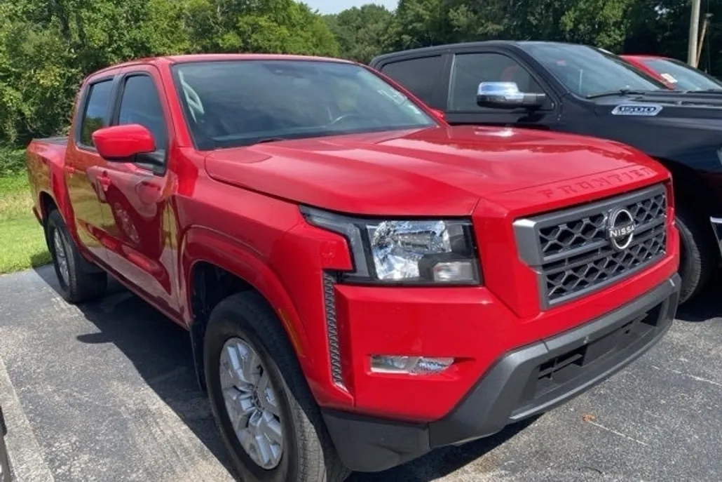 2022 Nissan Frontier SV photo 1
