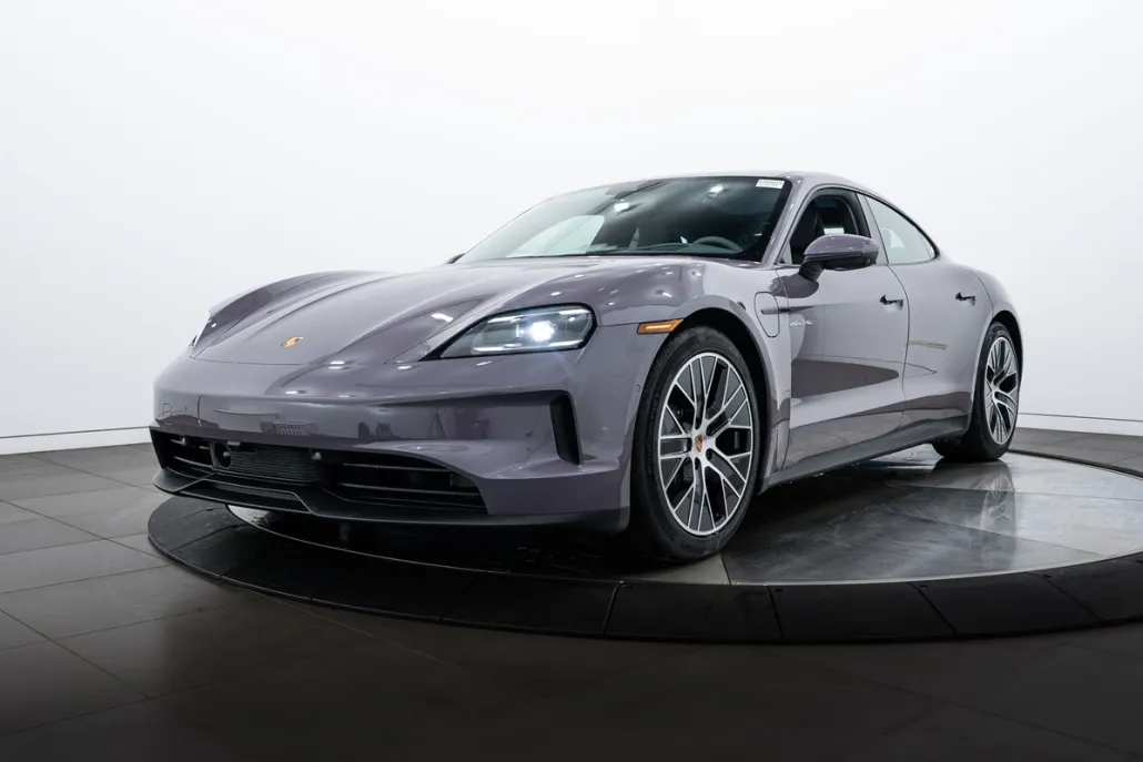 2025 Porsche Taycan Base photo 1