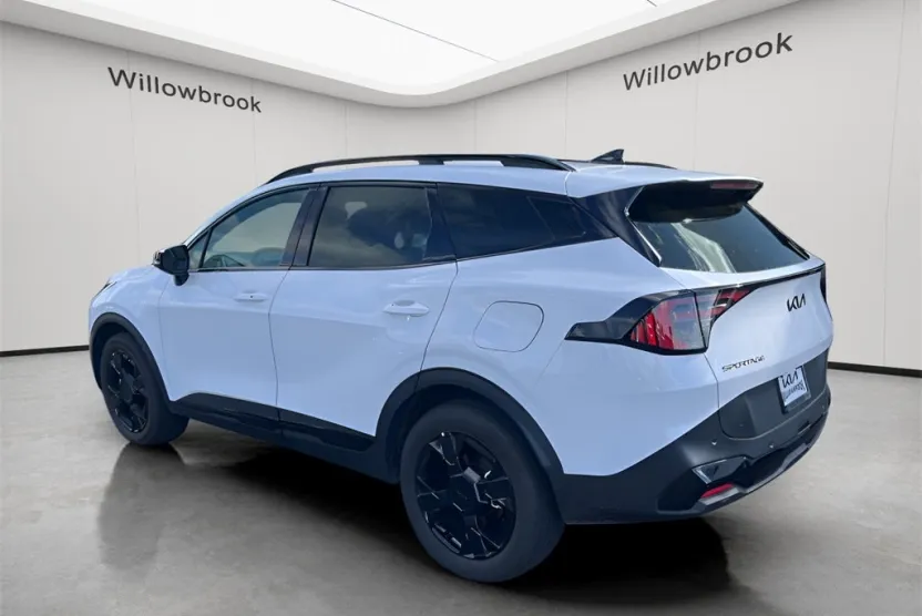 2026 Kia Sportage X-Line photo 1