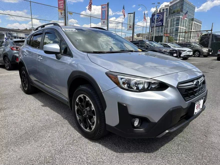 2023 Subaru Crosstrek Premium photo 1