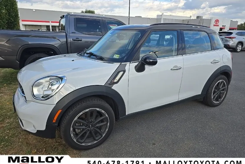 2016 Mini Countryman S photo 1