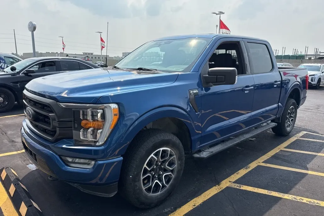 2022 Ford F-150 XLT photo 1