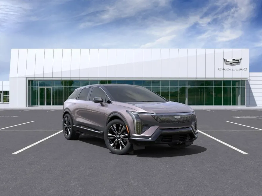2025 Cadillac Optiq Luxury photo 1