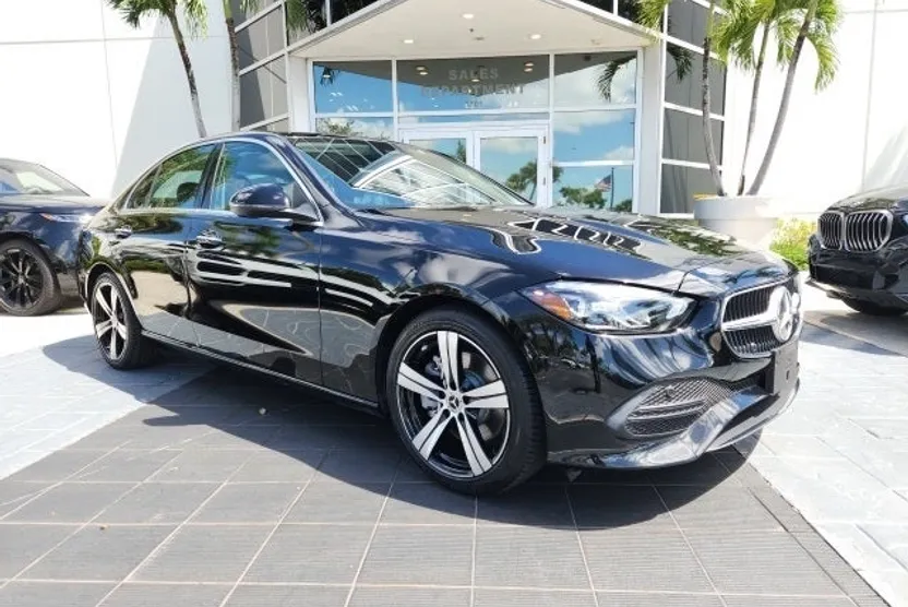 2025 Mercedes Benz C 300 photo 1