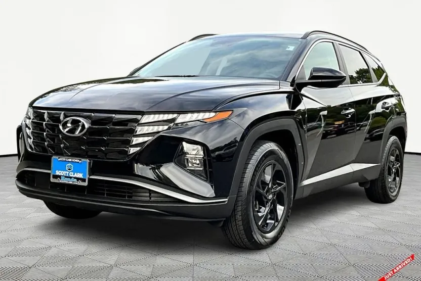 2024 Hyundai Tucson SEL photo 1