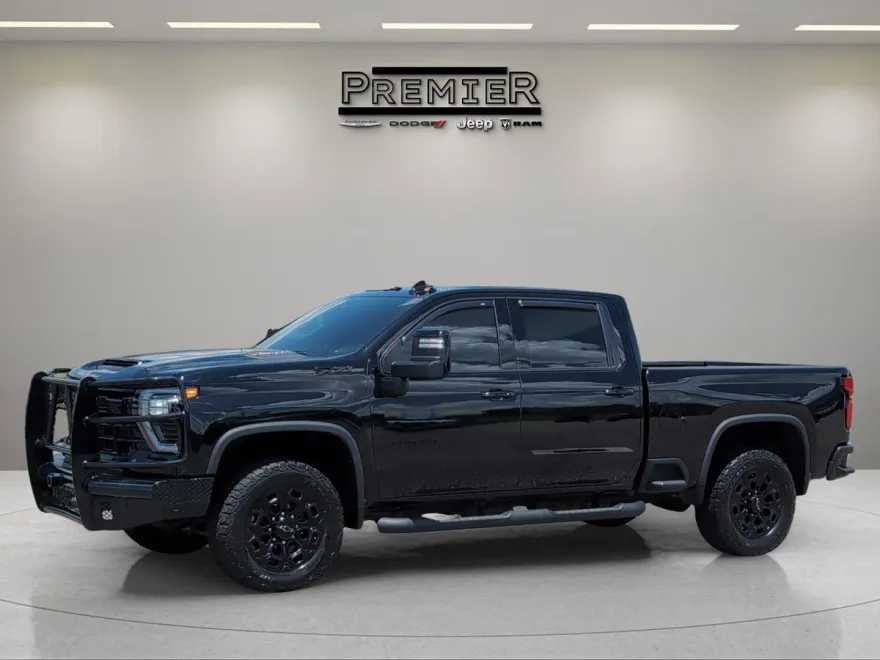 2024 Chevrolet Silverado 2500HD LTZ photo 1