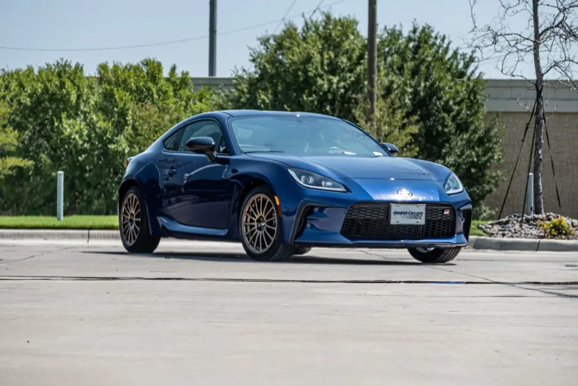 2023 Toyota GR86 photo 1