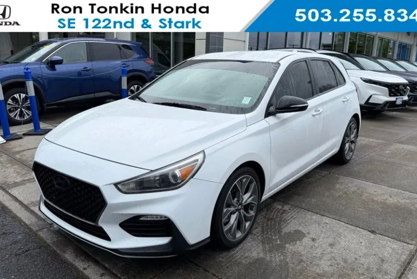 2020 Hyundai Elantra GT N Line photo 1